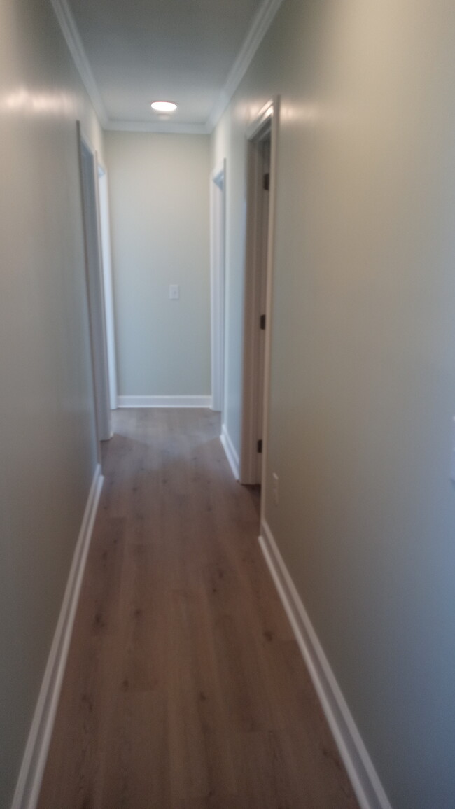 Separate guest bedroom hallway - 9577 Highway 90