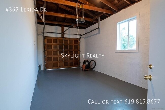Building Photo - 4367 Lerida Dr