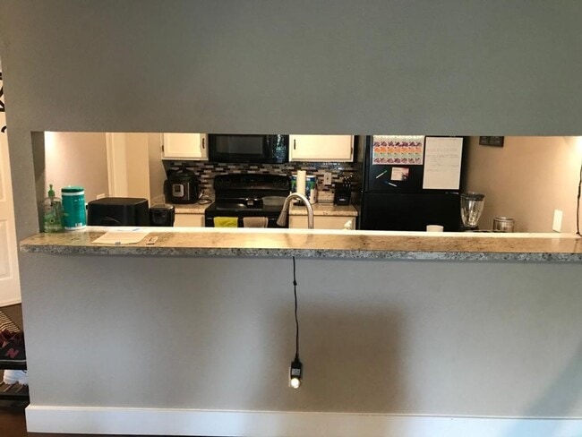 Building Photo - Spacious 3BR Condo in Denver
