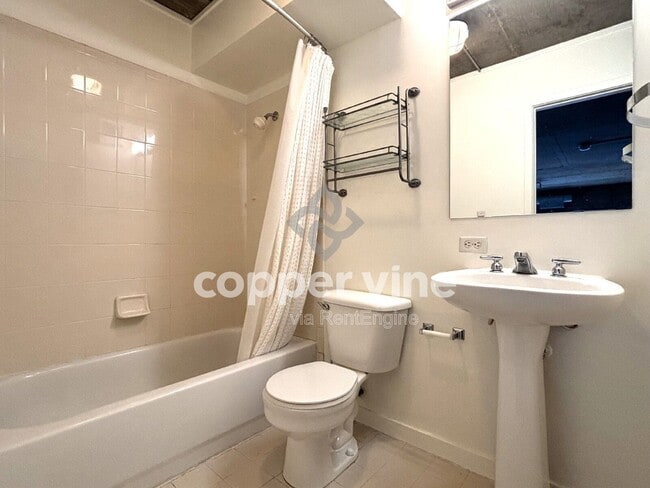 Building Photo - 1050 Cherokee St