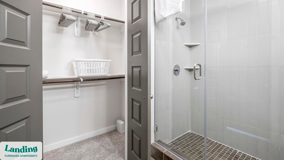 Building Photo - 825 Usener St