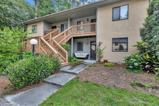 Building Photo - 3637 St Johns Ct