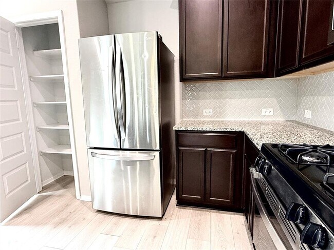 Building Photo - 5629 Corso Ct