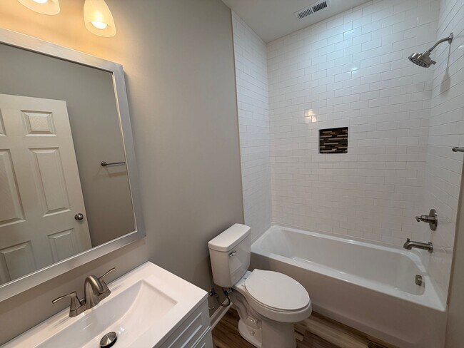 Building Photo - Brand New Build 3 Bed 2 Bath Home In Columbia