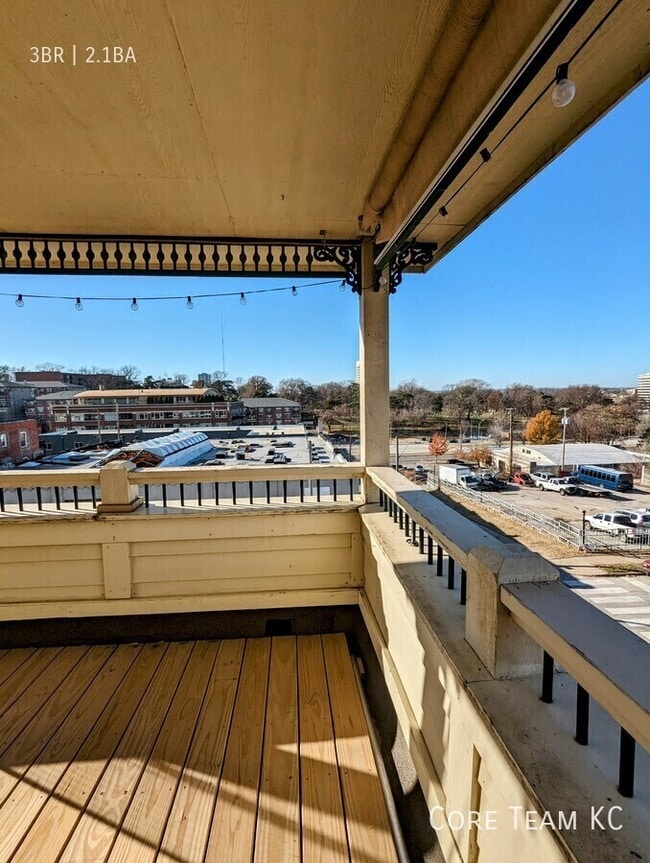 Building Photo - 2911 Cherry St