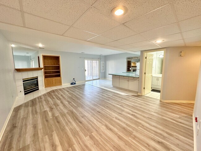 Building Photo - 224 Charlotte Pl