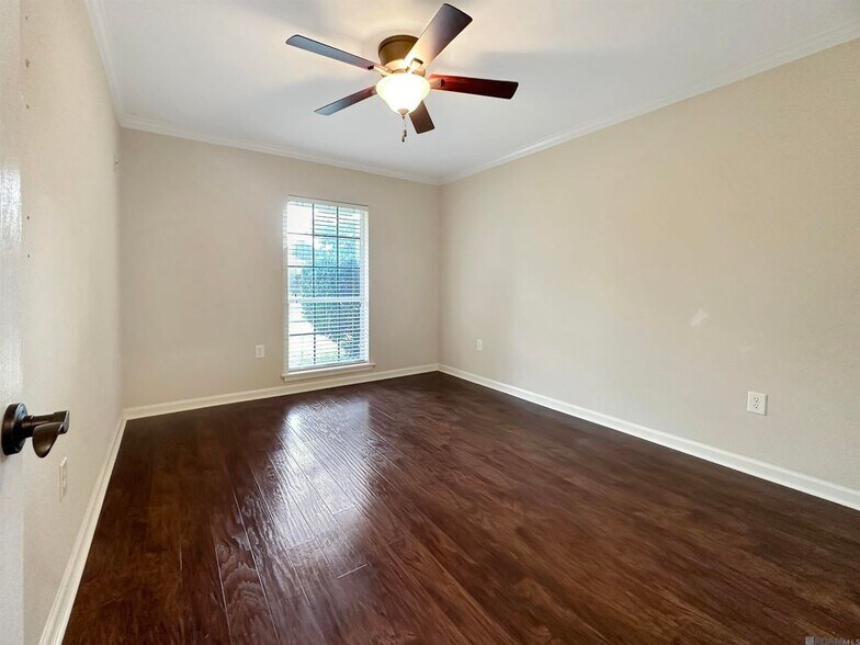 Building Photo - 9537 Kevel Dr