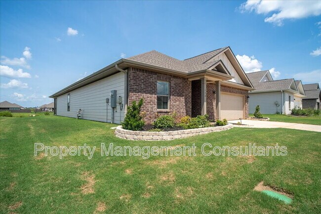 Building Photo - 154 Lillian Farms Blvd