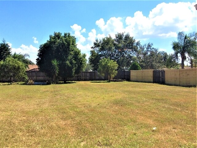 Building Photo - 11732 Crescent Pines Blvd