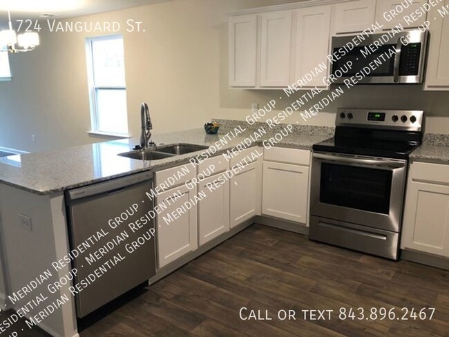 Building Photo - 4 Bd 2.5 Ba Home Located in Cannon Springs!