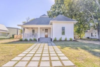 Building Photo - 412 2nd Ave