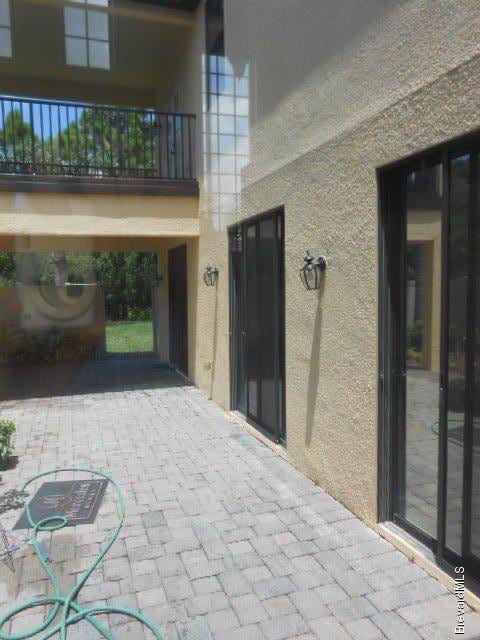 Building Photo - 1340 Talon Way