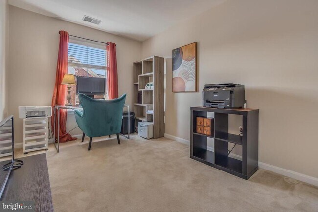 Building Photo - 642 Belmont Bay Dr