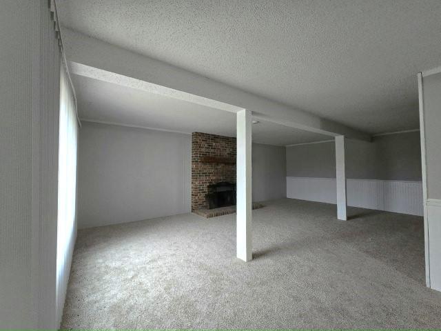 Building Photo - 406 Viking Terrace