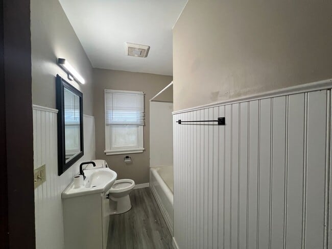 Building Photo - Click the “Apply Now” button or email wapmrentals@gmail.com for a prompt response.