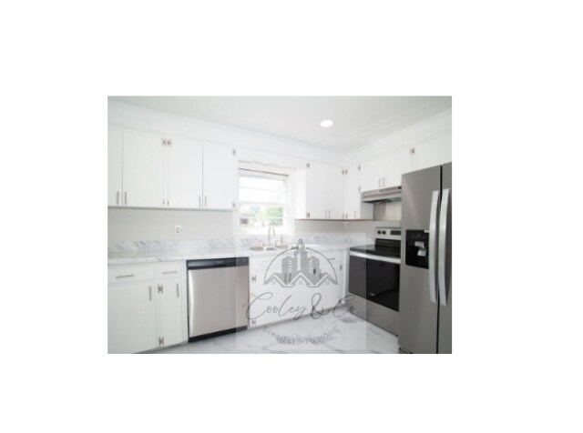 Building Photo - 401 N 9th St