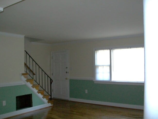 Building Photo - 5115 Seaton Ct