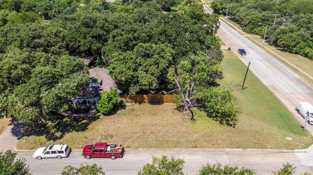 Building Photo - 7366 Meadowbrook Dr