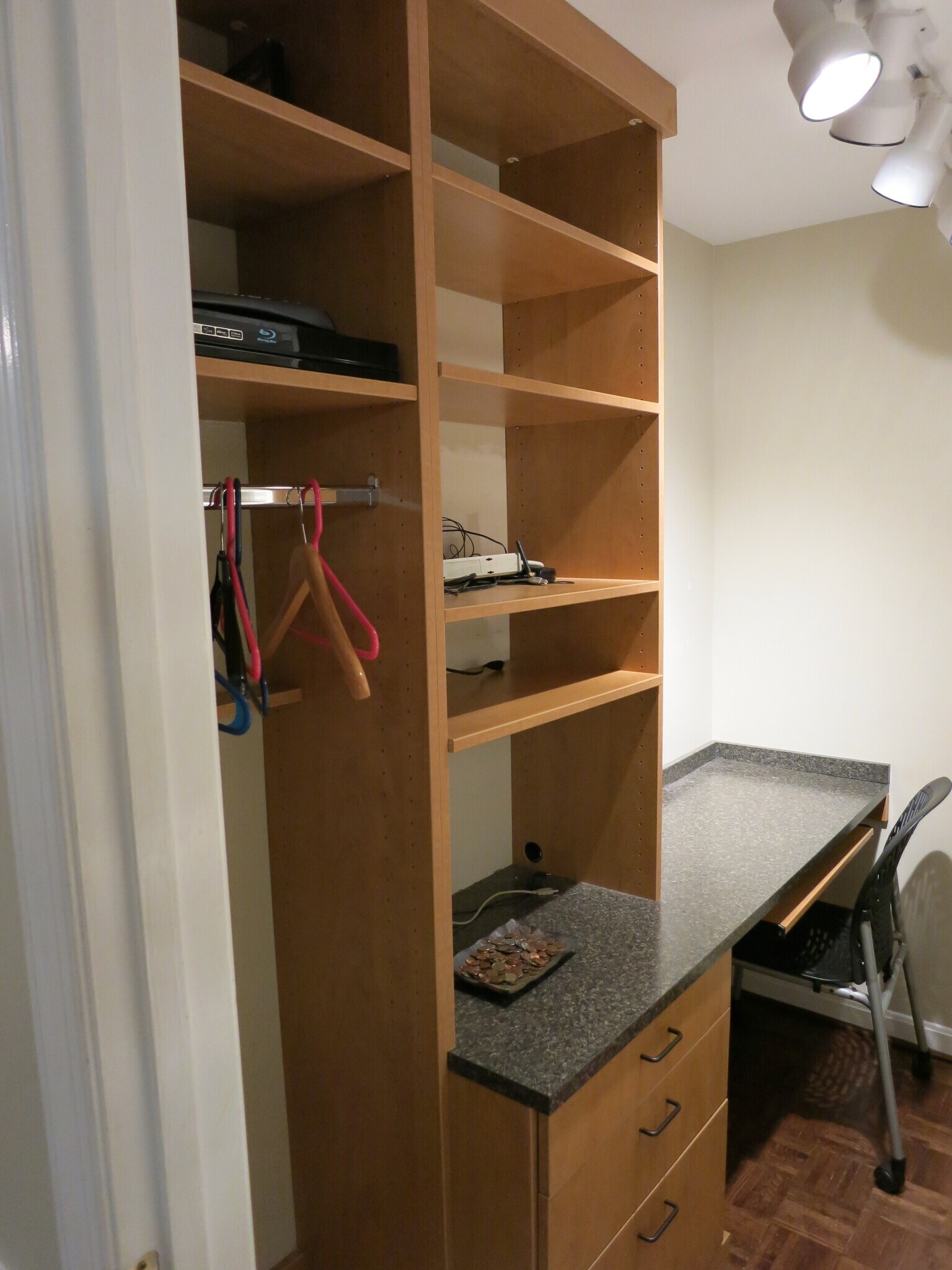 Building Photo - 1755 Q St NW