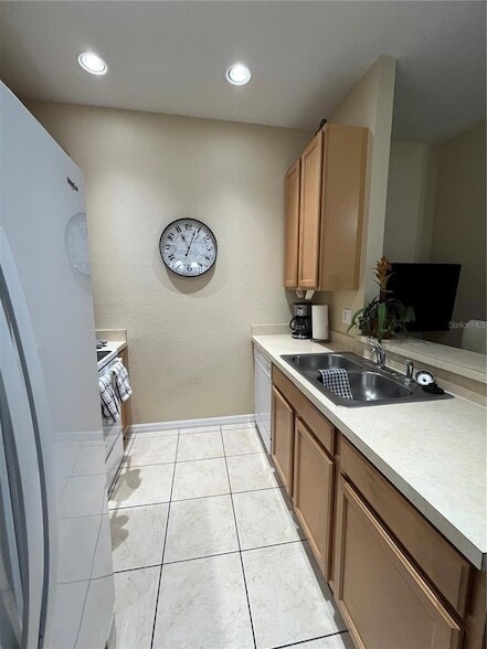 Building Photo - 2459 Caravelle Cir