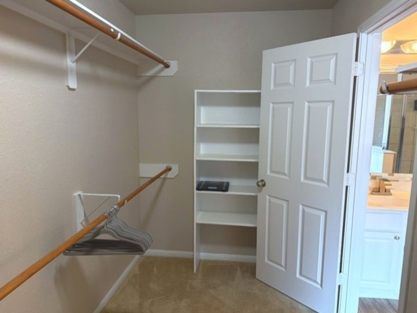 Building Photo - 1330 Yucca Mountain Dr