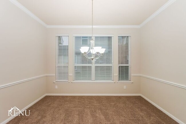 Building Photo - 2713 Autumn Falls Drive