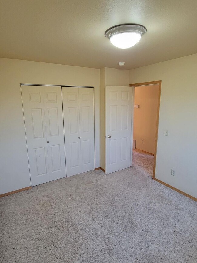 Primary Photo - 3 Bedroom, 2.5 Bathroom Townhouse