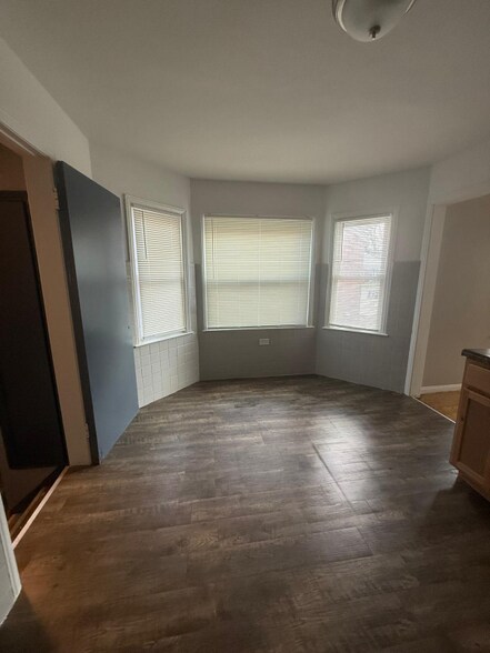 Building Photo - 11350 Stockwell St