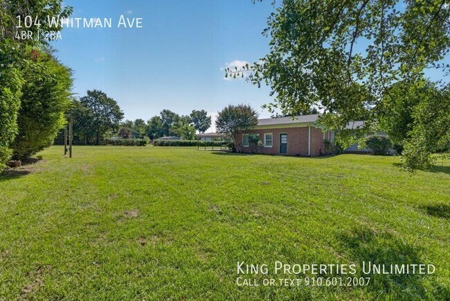 Building Photo - 104 Whitman Ave