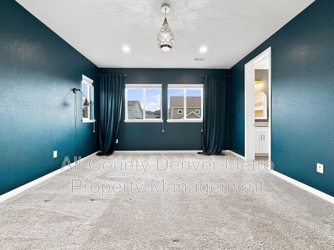 Building Photo - 9395 Antero St