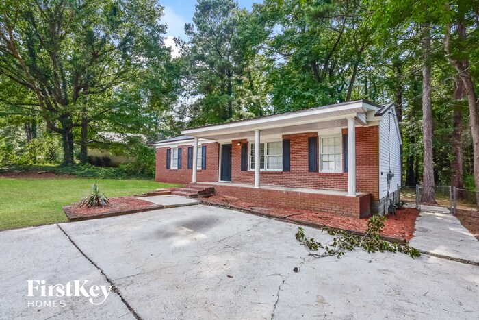 Building Photo - 295 Charlotte Blvd