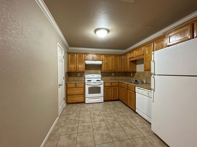 Building Photo - 1204 Powder River Dr