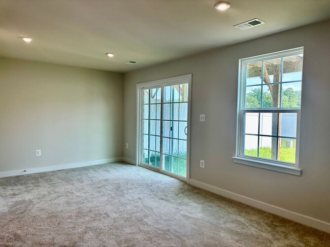 Building Photo - 36062 Coyote Trail