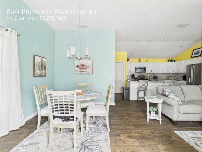Building Photo - 6266 Milagros Ct