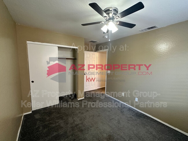 Building Photo - 16833 W Tasha Dr