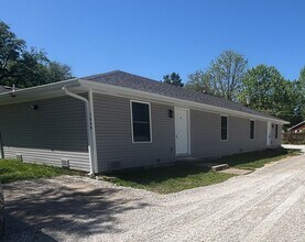 Building Photo - S0275-MF2