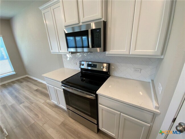 Building Photo - 2826 Wasilla Dr