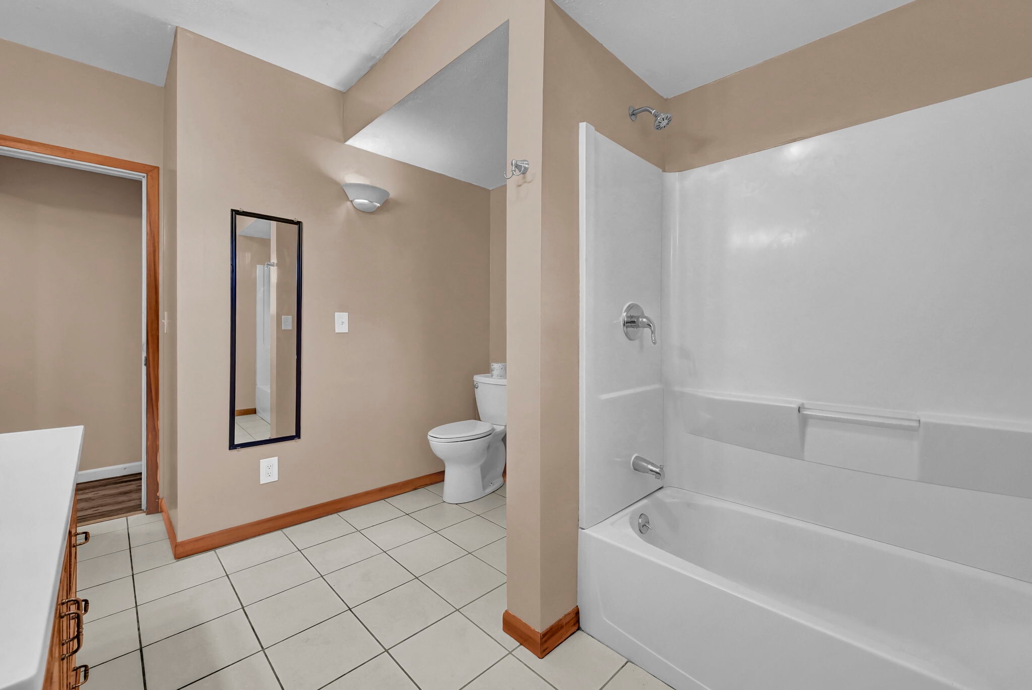 Building Photo - 12401 Fairview Ct
