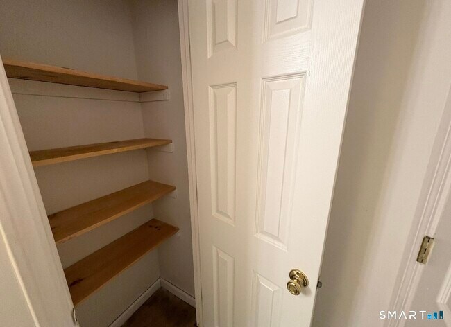 Building Photo - 54 Grafton St