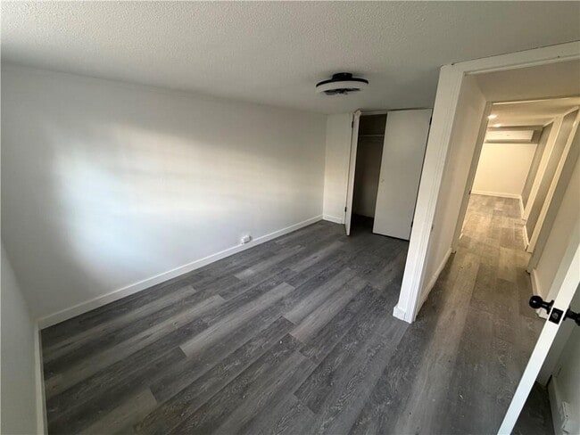 Building Photo - 1772 Martin Pl