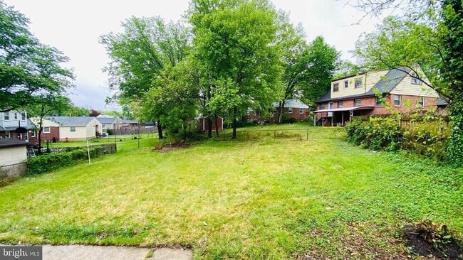 Building Photo - 8302 Stanwood St