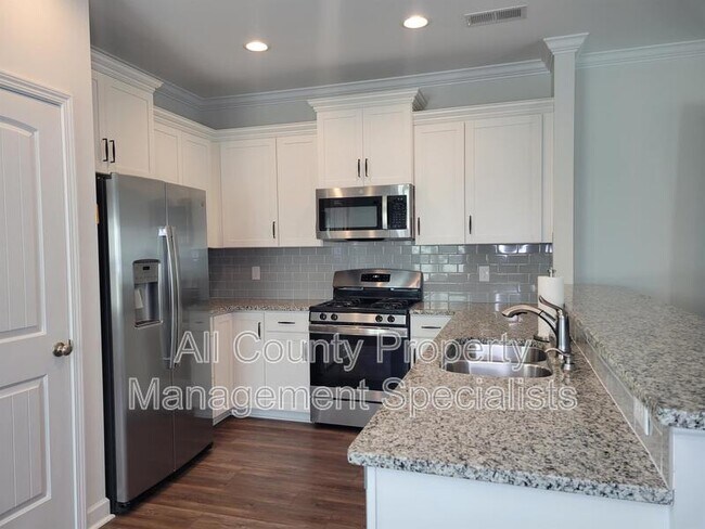 Building Photo - 1171 Bergenfield Ln