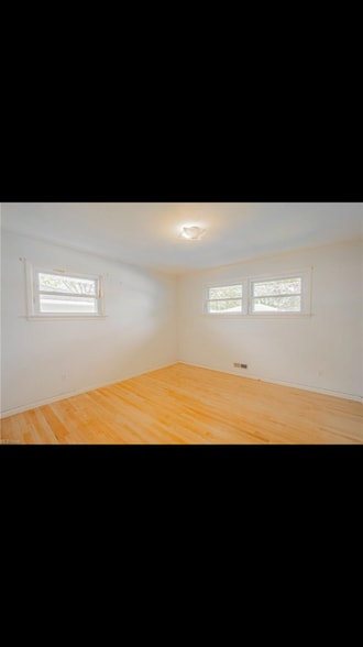 Building Photo - 3791 Higley Rd