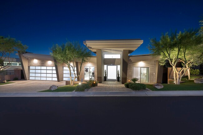 Building Photo - 663 Palisade Rim Dr