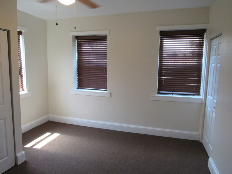 Front Bedroom - 132 Main St
