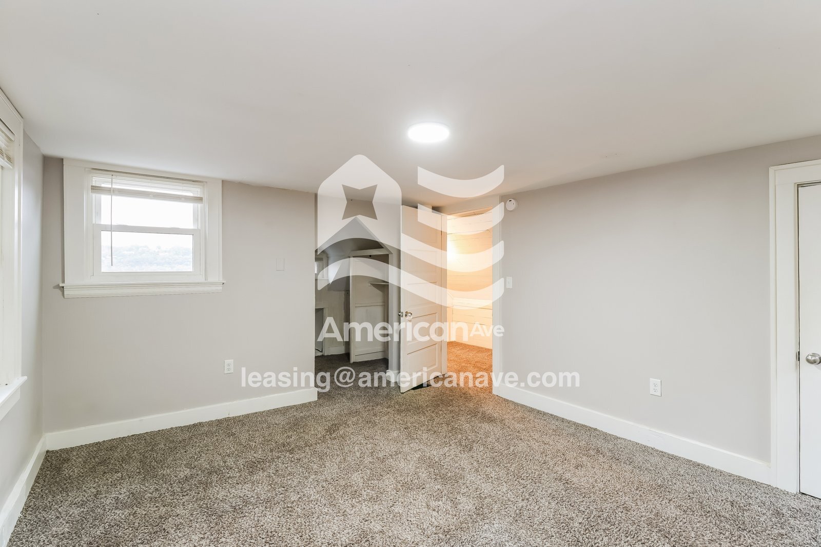 Building Photo - 1224 6th Ave