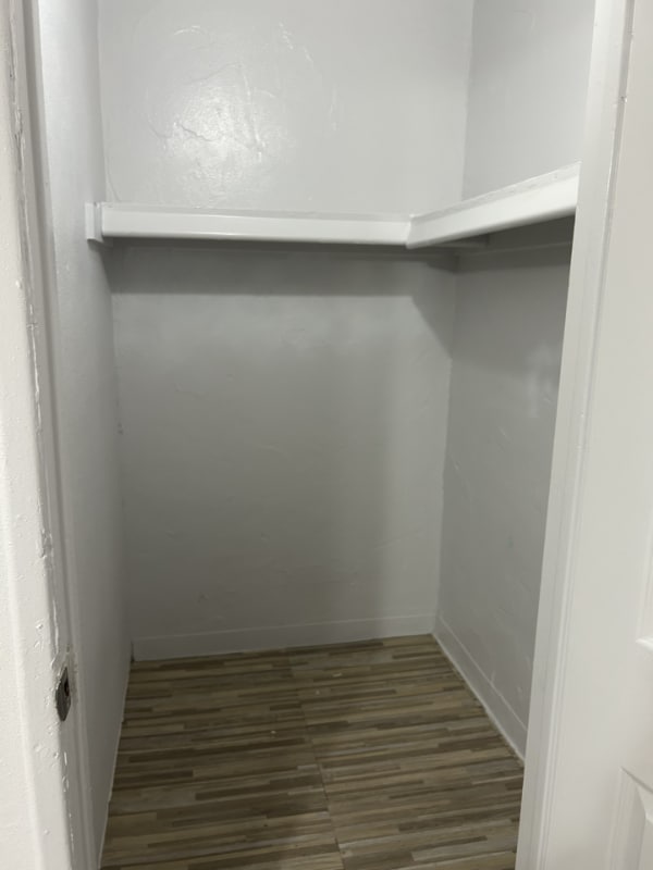 Building Photo - 1940 W University Dr