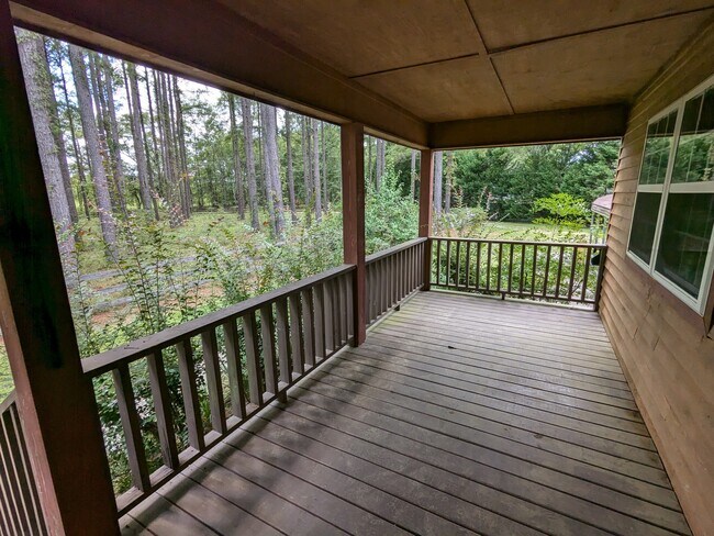 Building Photo - 250 Cassie Ree Rd