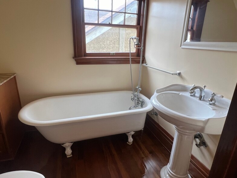 Building Photo - 2232 Juliet St