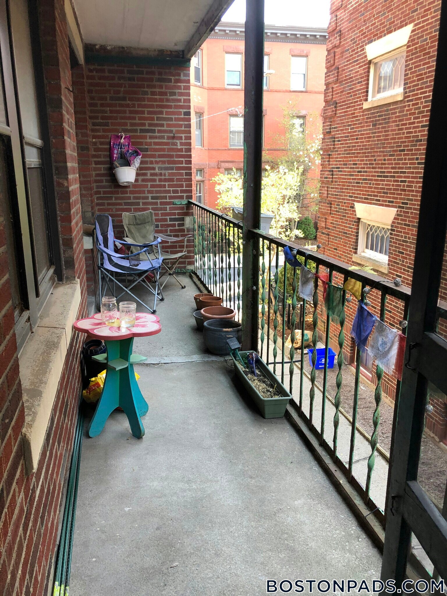 Building Photo - 14 Lakeville Rd